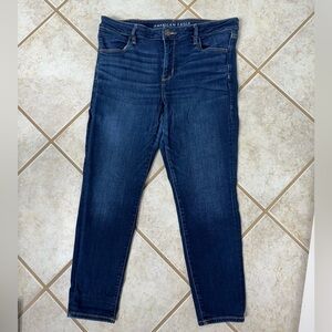American Eagle women’s Jegging Size 16